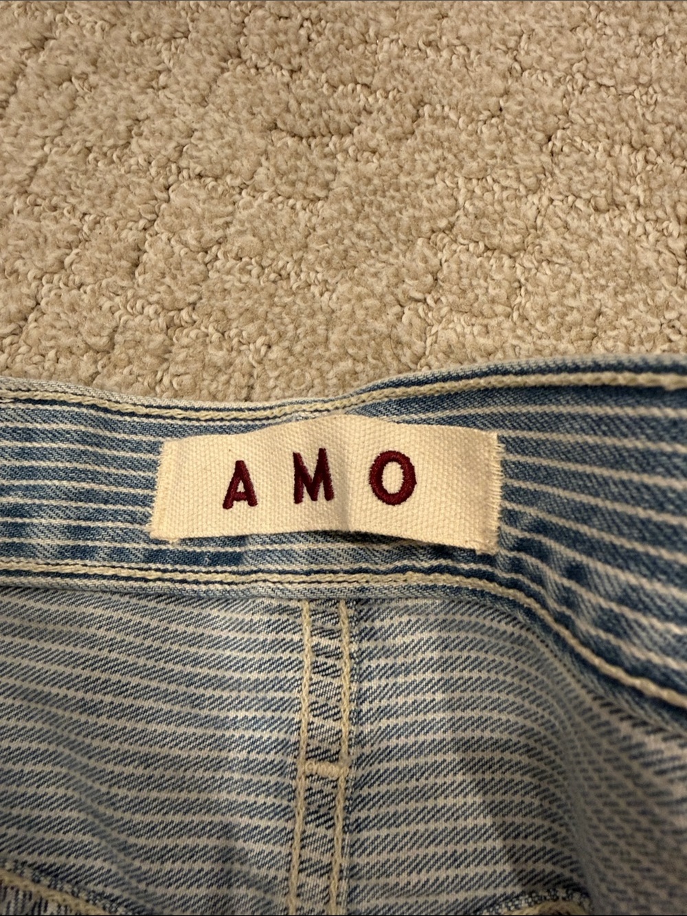 AMO jeans - Picture 4 of 5